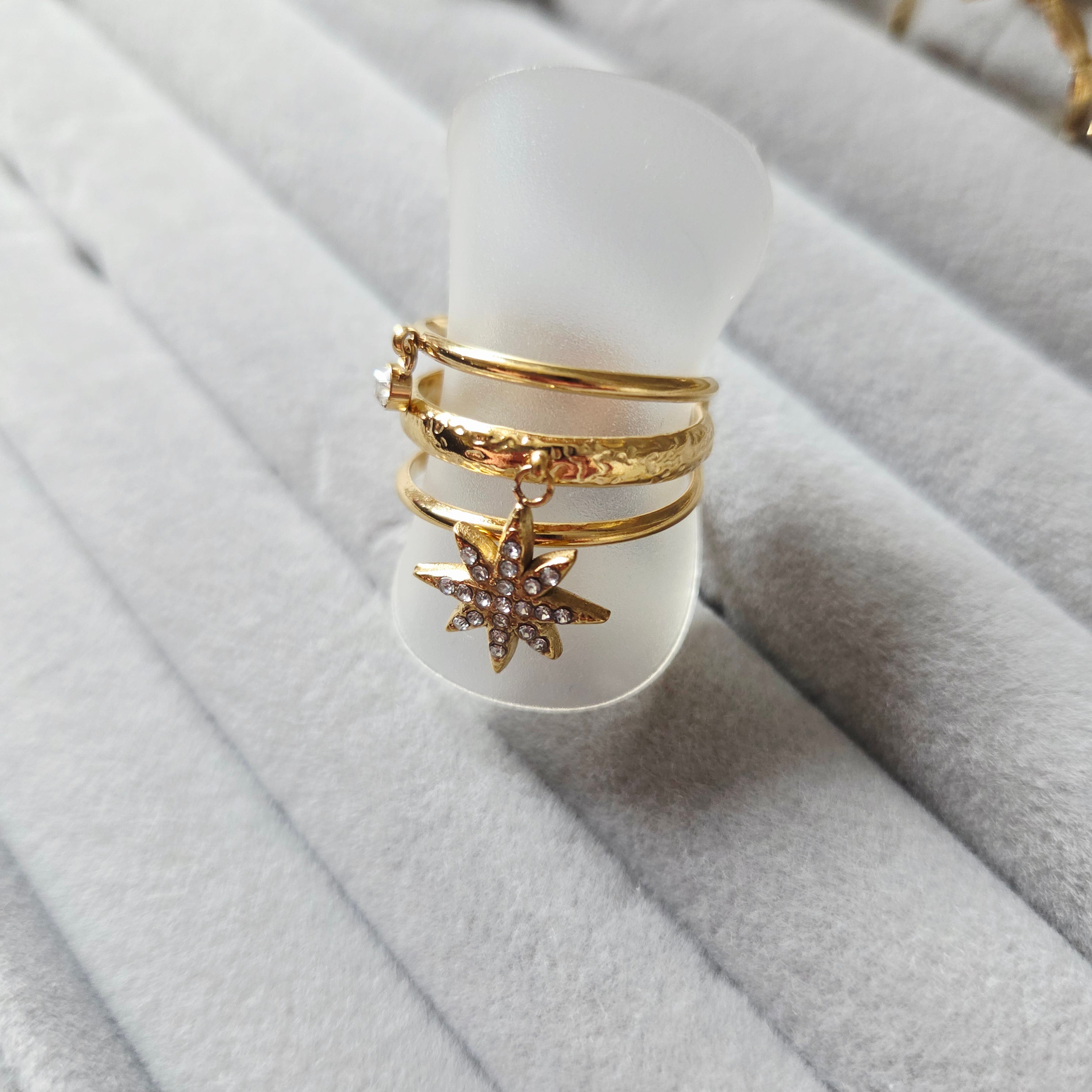 Bague Lina Ajustable Étoile Cristallisée