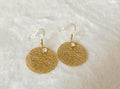 Boucles d’oreilles dorées ajourées avec strass Maylis
