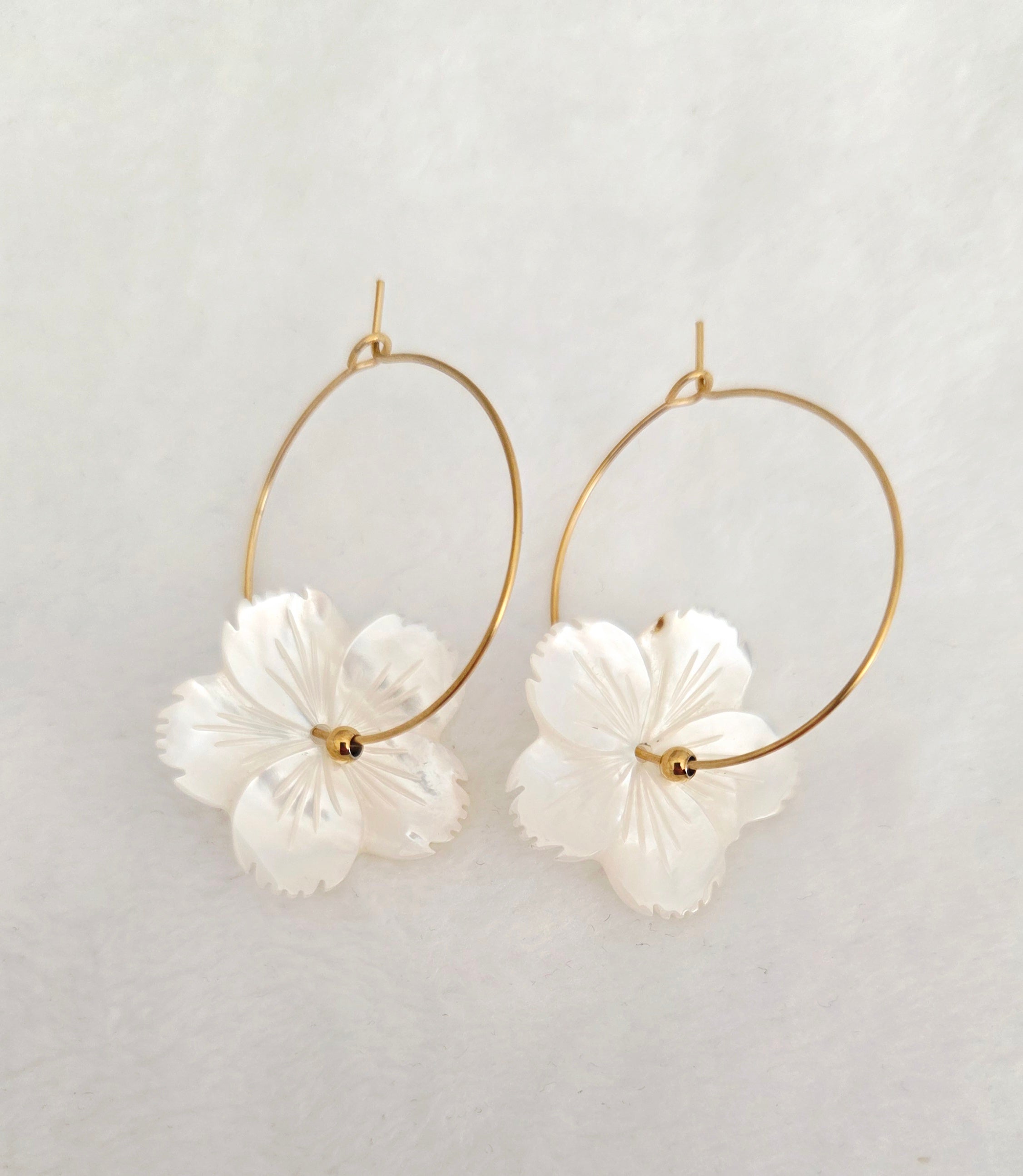 Boucles D’Oreilles Fleur De Nacre