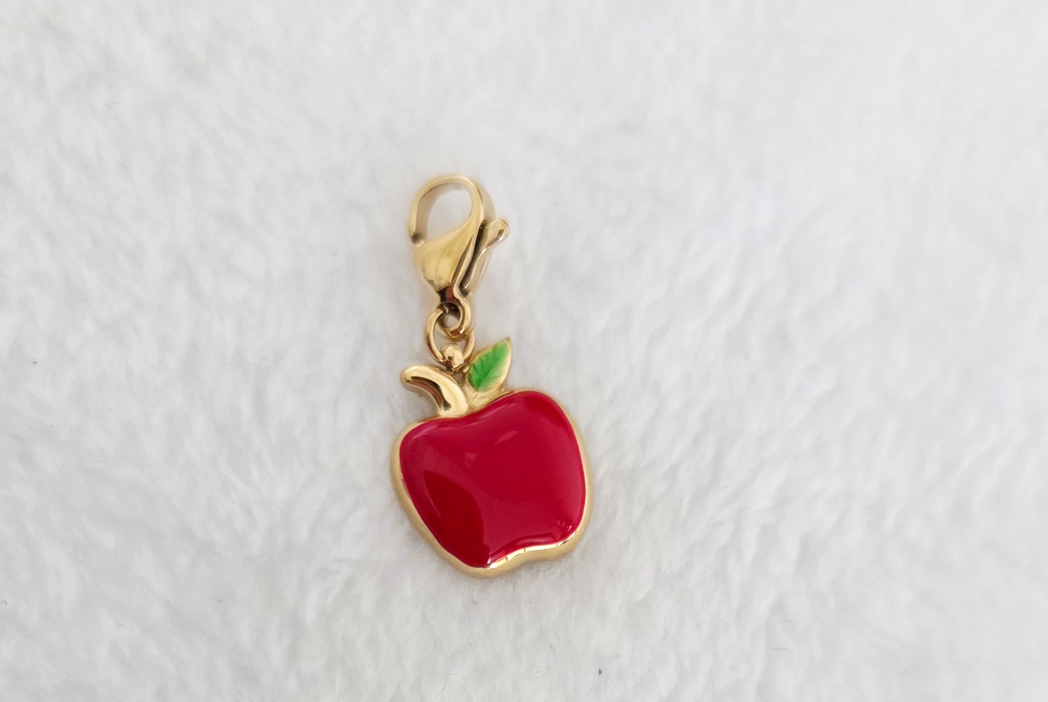 Charm breloque Pomme